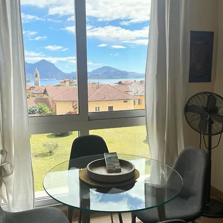 Vista - With Terrace & Islands View Apartment *