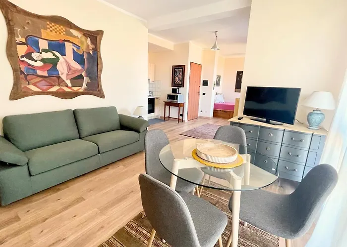 아파트 Vista - With Terrace & Islands View 바메노