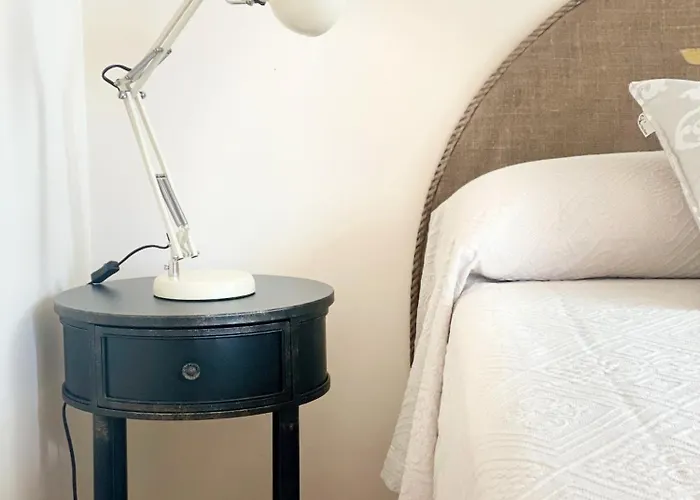 Vista - With Terrace & Islands View