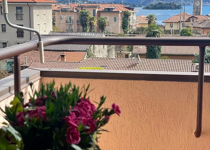 Vista - With Terrace & Islands View Appartamento